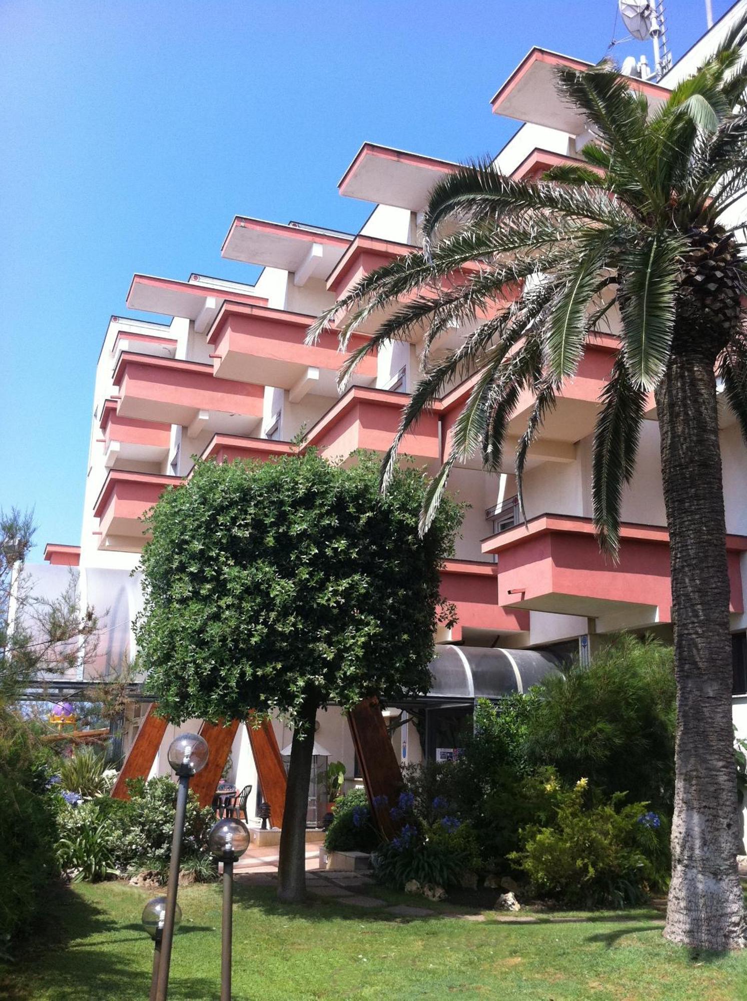 פרג'נה Hotel Corallo מראה חיצוני תמונה